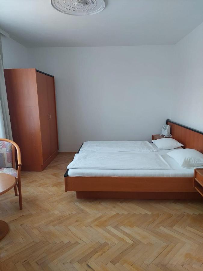 Ferienwohnung Ata Velden Velden am Wörthersee Exterior foto